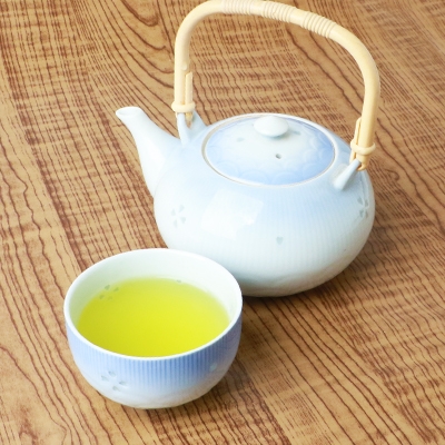お茶の老舗 「厚石園」 の特上深蒸し煎茶【 鈴子缶×2個付き 】 A3-96【1166616】