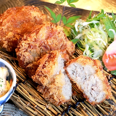 懐石料理職人が作る【黒毛和牛メンチカツ】鹿児島産 牛肉 和懐おお田 A8−35【配送不可地域：離島】【1166485】