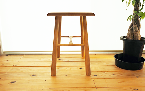 スツールテーブル「Tip stooltable」アッシュ材(さきやま木工/130-1215)インテリア 家具 手作り 椅子 チェア サイドテーブル