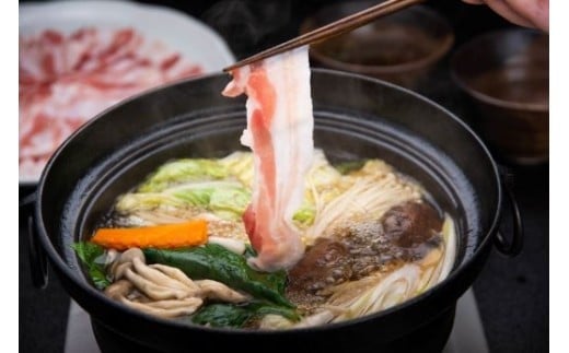 ＜指宿産 かごしま黒豚＞とんかつ・しゃぶしゃぶセット(ロース500g・バラ１kg)(指宿屋/022-1188) 肉 国産 国産豚 国産豚肉 小分け パック 使い勝手 便利 とんかつ とんかつ肉 精肉 食品 料理 アレンジ 冷凍 鹿児島 豚 豚肉 豚とんかつ 豚肉とんかつ 揚げ物 鹿児島 鹿児島県 鹿児島県産 指宿 指宿市 いぶすき