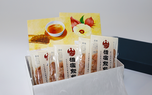 【指宿 料理長監修】鰹本枯節生ふりかけ2種と鰹本枯節のセット(鳥越屋/010-526) ふりかけ ごはん ごはんのおとも 鰹節 鰹 本枯節 セット 詰合せ ギフト  いぶすき 鹿児島 