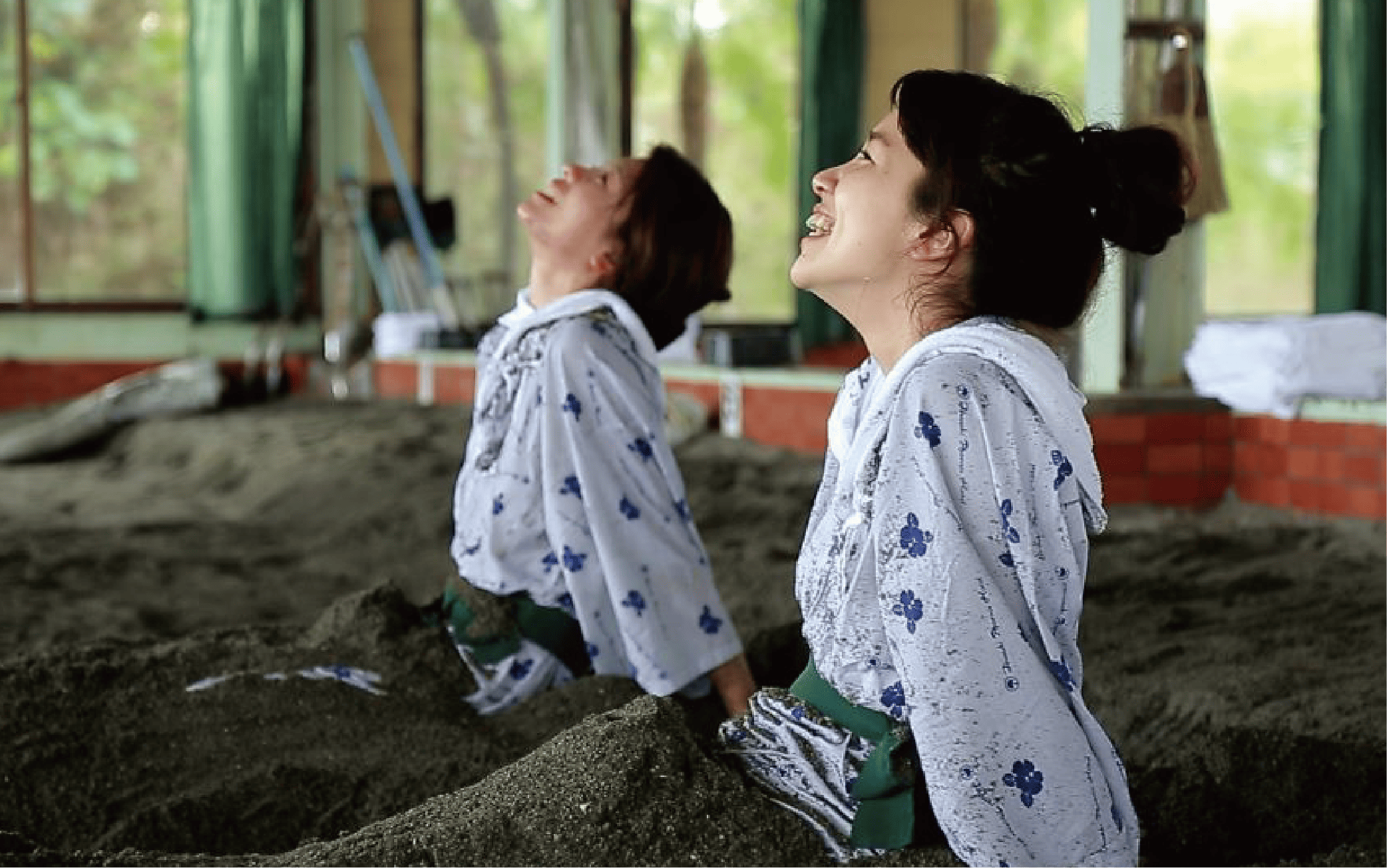 【館内で砂むし温泉が楽しめる♪】1泊2食付ペア宿泊券 指宿牛のすき焼き会席プラン(指宿フェニックスホテル/160-1072) ホテル 宿泊券 旅行 旅 いぶすき ビジネス 砂むし 温泉