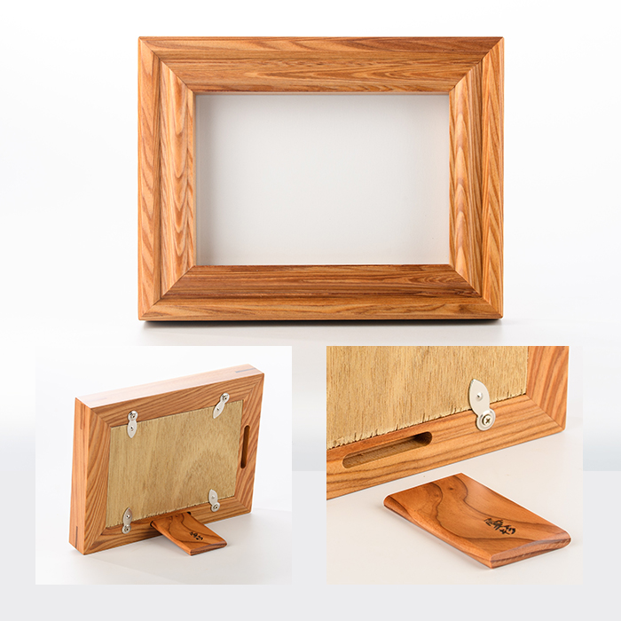 【屋久杉で創った】 写真立て(L判) (高橋工芸/IB074-024) 工芸品 写真立て L判 写真 雑貨 屋久杉 杉 木 木工 木材 インテリア 装飾 家 リビング オリジナル 一点もの 手づくり てづくり 手作り 木目 手作業 職人 工芸 鹿児島 自然遺産 シック シンプル おしゃれ 小物