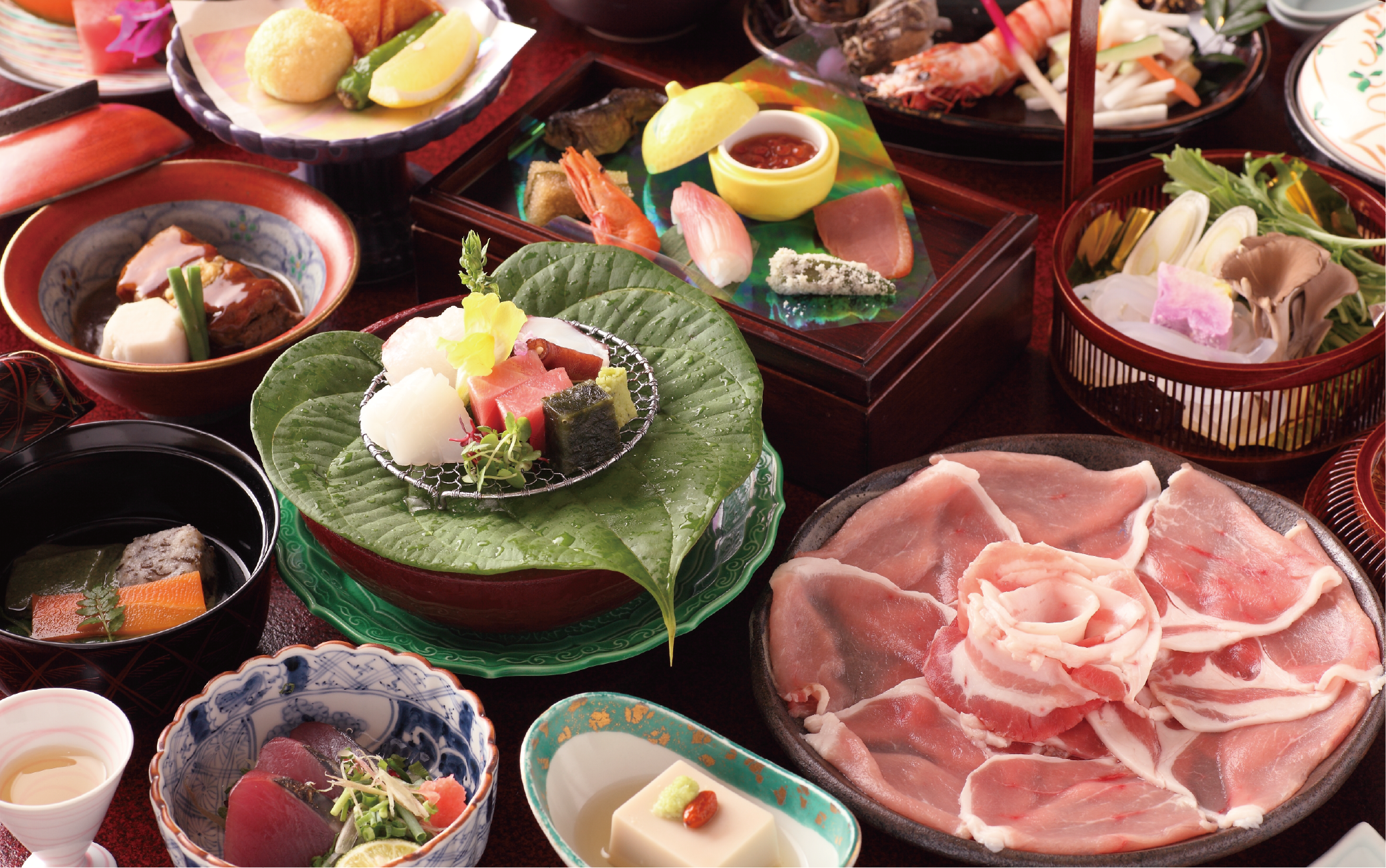 ＜1泊2食付きペア宿泊券＞指宿白水館 離宮の棟プラン25泊分(指宿白水館/6000-1946) 鹿児島 旅行 連泊 ギフト 贈答用 いぶすき 観光 出張 温泉 温泉宿