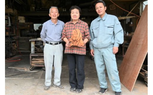 【屋久杉で作った】小物入れ3段(高橋工芸/055-1050) 家具 インテリ工ア 木 木工 杉 小物 収納