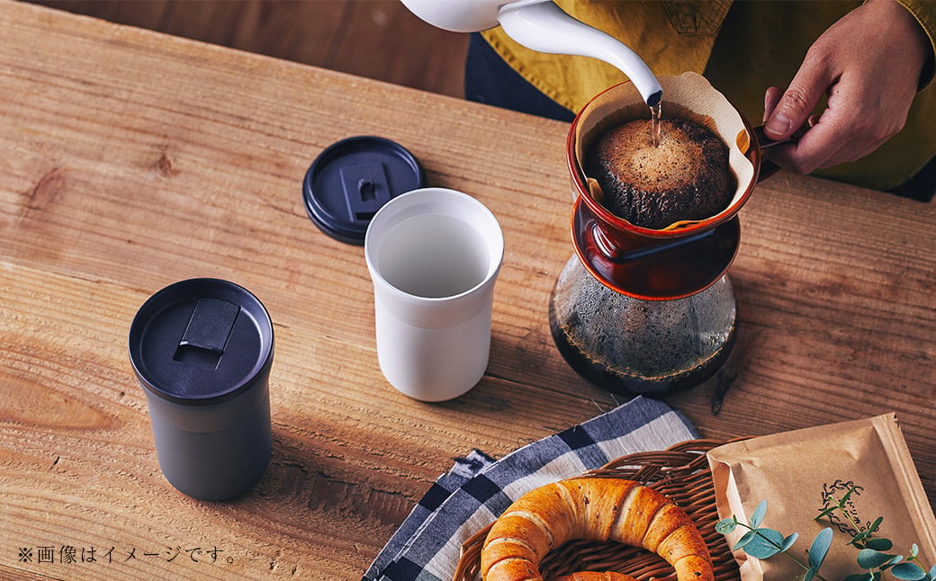 【京セラ】蓋付きタンブラー 350ml ＜クリームホワイト2個・ダークグレー1個＞ 計3個セット CERAMUG タンブラー 真空容器 保冷 保温 真空断熱 セラミック トラベルカップ KYOCERA CSR-609-1