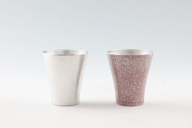 【JALふるさと納税限定】薩摩錫器フリータンブラー赤白セット！鹿児島の伝統工芸の技が魅せる薩摩錫器で造られた錫製酒器で贅沢なひとときを【薩摩錫器工芸館】