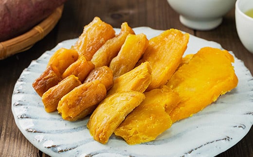 鹿児島県産紅はるか使用！焼き平干し芋セット(70g×8袋) 焼芋 焼き芋 干し芋 やきいも 干しいも さつまいも さつま芋 紅はるか 熟成 野菜 お菓子 スイーツ おかし サツマイモ 薩摩芋 【おいもハウス】【A-1986H】