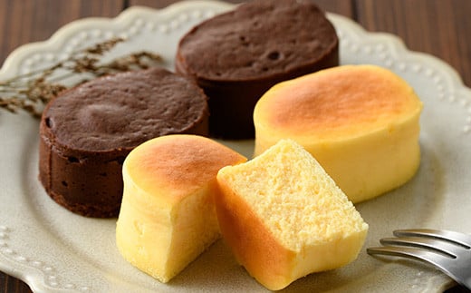 《訳あり》半生ちーず(9個)・半生ちょこ(8個)詰合せ(計17個) スイーツ バレンタイン ホワイトデー チーズ ケーキ チーズケーキ チョコ スフレ お菓子 銘菓 冷凍 詰め合わせ 詰合せ 個包装 簡易包装 家庭用 自宅用 洋菓子【菓子処 菊屋】【A-1594H】