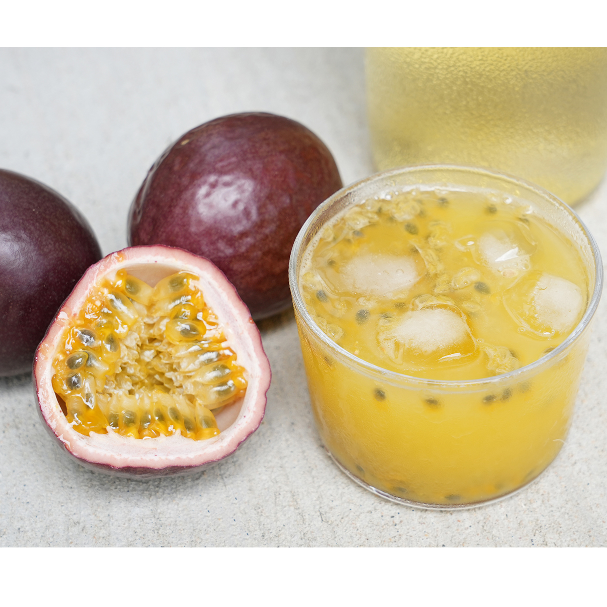 【2026年先行予約】《奄美大島産パッションフルーツ》家庭用2kg（24～30玉入り）　A145-006