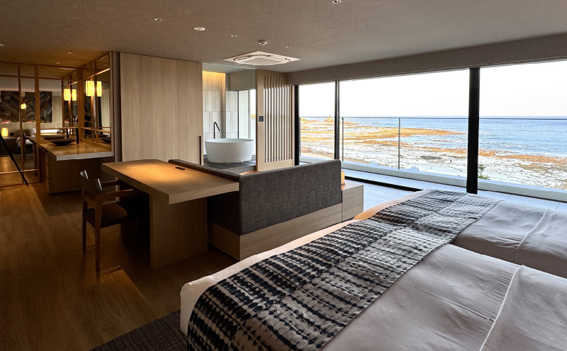 【1泊2名様 朝食付】衣-GIN- スイート ティダムーン宿泊券　A091-007