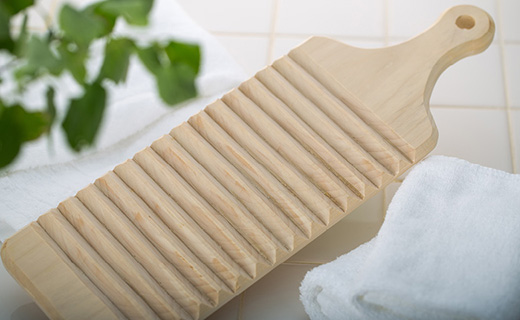 匠の技「昔ながらの銀杏の洗濯板」（小）