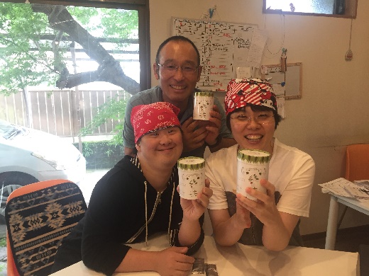 ãéããè
å°±åŽæœèšã³ã©ãååãæ¡çŸè¶ãå³éžãæ¡ã®èã䜿çšãç²æ«ã¹ãã£ãã¯