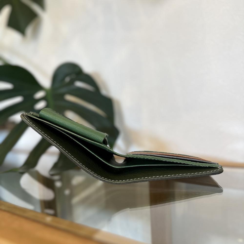 苔の森・屋久鹿レザーの二つ折り財布