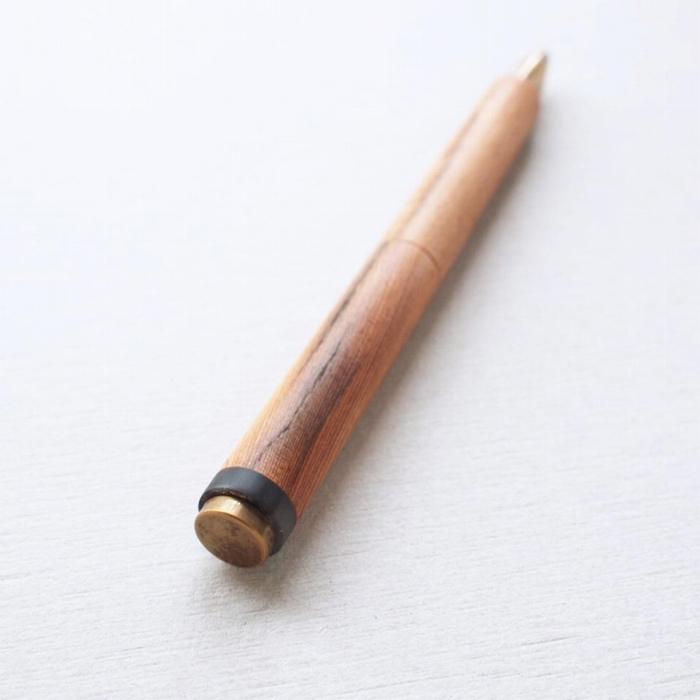 PEN crackãå±ä¹
æÃæ°Žçè§ïœå転åŒã