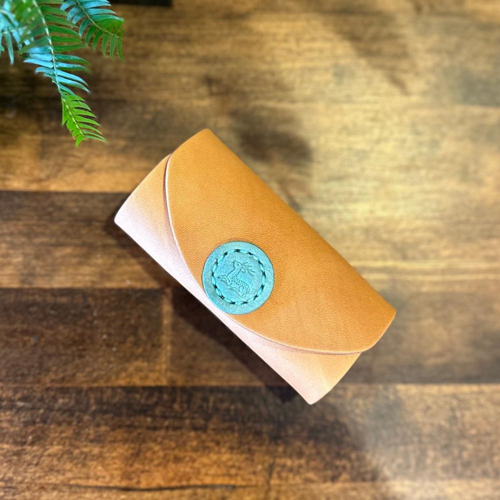 キーケースwith Cow キャメル