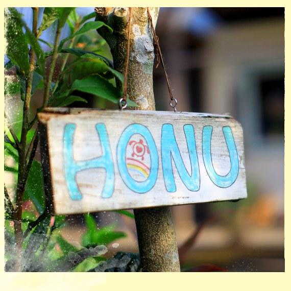 屋久杉Initialイニシャルキーホルダー　”T”