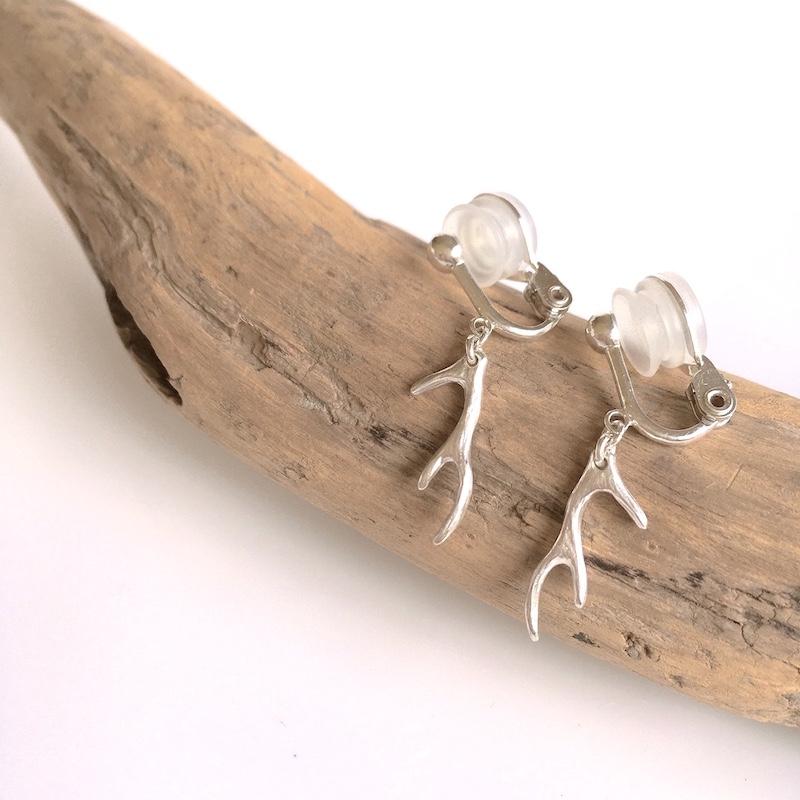 Yakushika (イヤリング／クリップ式金具)【受注制作】