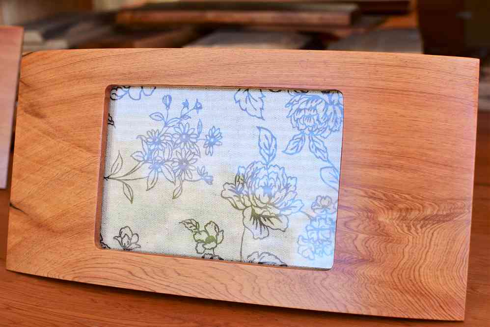 屋久杉 くり抜きフォトフレーム＜島屋工房＞