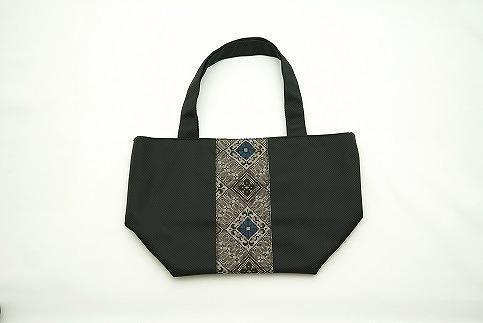 大島紬　三角トートバッグ（泥龍郷　青）