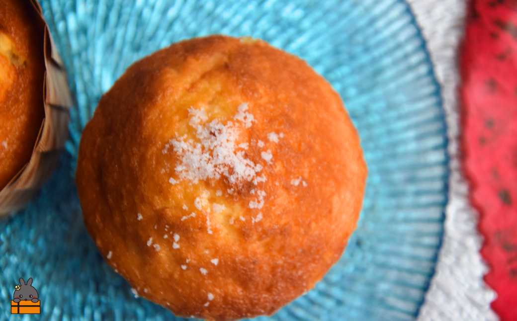 ～南の島の人気店～もたいみどり焼菓子店の塩マフィン（4個） ( こだわりの塩 塩 ふわふわ 甘み 塩味 洋菓子 ケーキ 焼菓子 南の島 徳之島 鹿児島 美味しい スイーツ 人気店 )