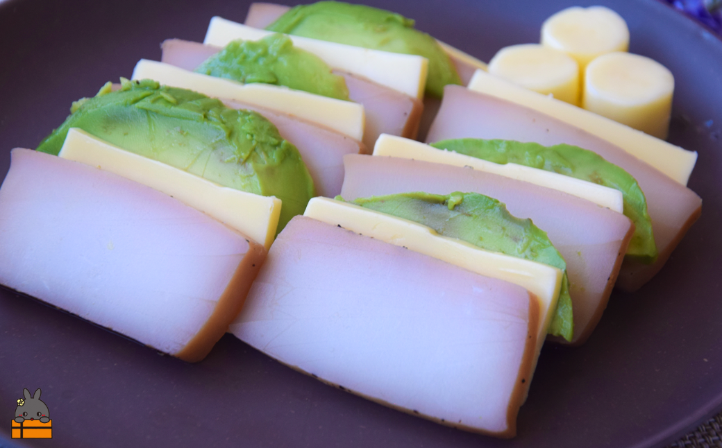 徳之島の漁師が荒波で釣り上げたそでいか 食べ比べ お刺身・ボイル・スモーキー （ ３つの美味しさ ソデイカ いか イカ 大型のいか 回遊 お刺身 甘い ねっとり 冷凍 新鮮 お寿司 料理 徳之島 奄美 沖縄 鹿児島 海鮮 umi-otoとくのしま ）