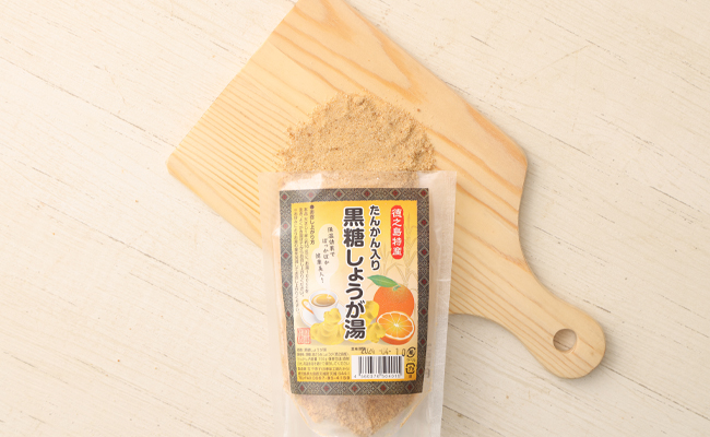 【鹿児島県徳之島特産】 たんかん入り黒糖しょうが湯 8袋セット 8袋(140g×8袋) 計1.12kg たんかん 黒糖 しょうが湯 生姜 AT-1-N