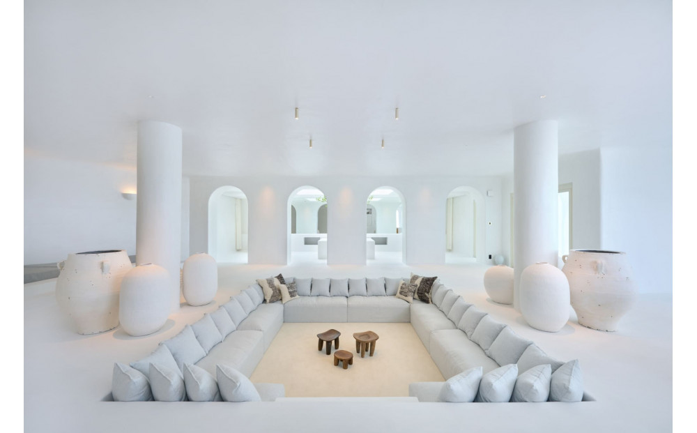 ããªã·ã¢ãªãŸãŒããšãã³ã¹ã€ãŒããŽã£ã©ãºã¢å®¿æ³åžïŒ1æ³æé£ä»ïŒ