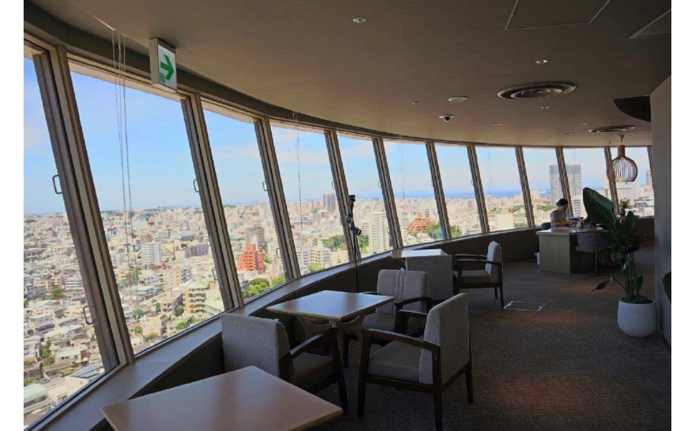 ノボテル沖縄那覇/平休日1泊朝食付 ペア宿泊券(テラススイートツイン）