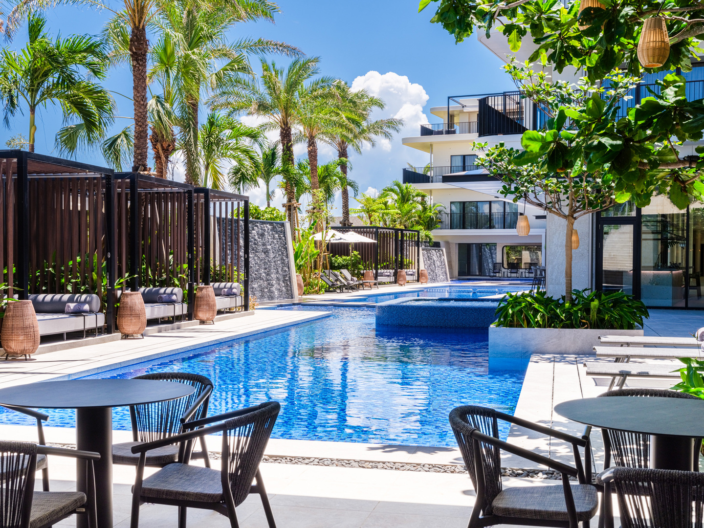 seven x seven 石垣 スーペリアツインルーム ペア宿泊券 | 高級 宿 ホテル ふるさと 旅行 宿泊 チケット クーポン 沖縄県 沖縄 石垣 石垣島 石垣市 人気