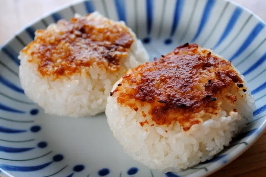 県民が愛する 沖縄豚肉みそ ( 12個 セット ) ご飯のお供 ごはんのお供 豚肉 味噌 みそ 肉みそ 肉味噌 常温 常温保存 沖縄県産 豚 沖縄 グルメ 特産品 肉みそ ミソ 赤マルソウ 国産 ポーク おかず ご飯 おにぎり 沖縄県 糸満市