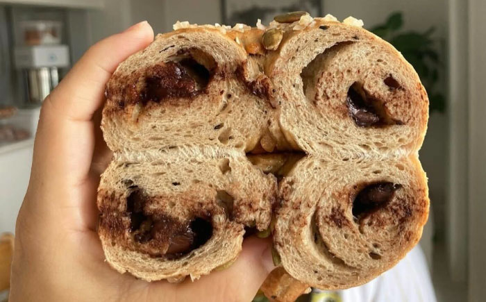 当店おススメ！人気ベーグル5点 お任せセット ベーグル詰め合わせ お取り寄せ 冷凍 パン セット 沖縄市 / Pinebook Bagel+ [BCBI001]