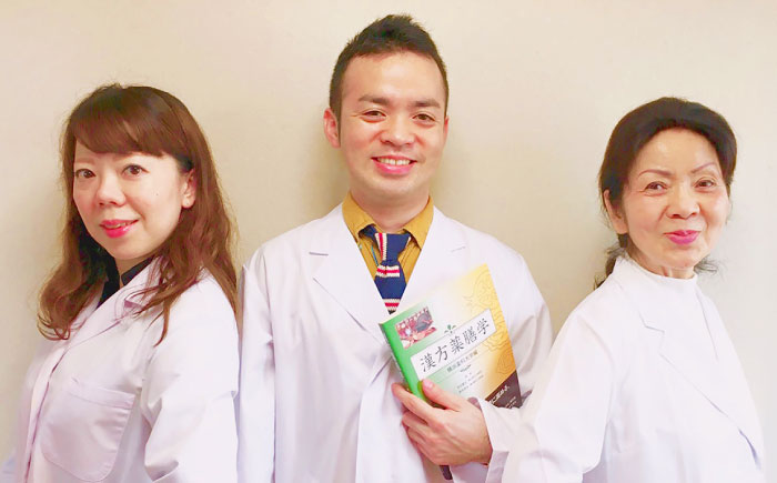 完全オーダーメイド『薬膳カレー』200g×4食 薬膳カレー カレー オーダーメイド 薬膳 食品 沖縄市/薬膳と本格カレーの店 羅針盤： [BCCR001]