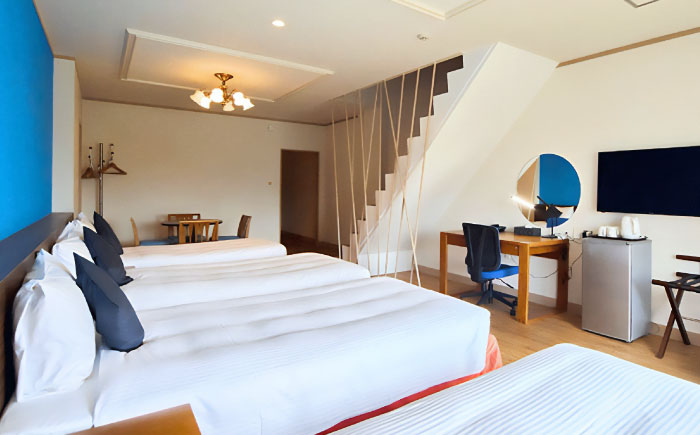 スーペリアルーム 1泊2日 宿泊券 (最大2名様/朝食付き) 未就学のお子様 添い寝無料 宿泊利用券 沖縄旅行 ホテル チケット ギフト 沖縄市 / ライカムファミリーリゾートホテル [BCEH002]