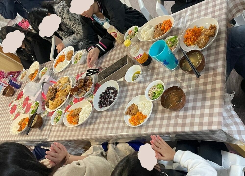 安心できる居場所づくり・物資提供の支援 (6000円分) こども食堂 子供 支援 応援 ボランティア 沖縄市 / 一般社団法人子どもフードバンクKFB [BCAF003]