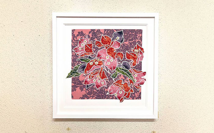 【宏次染工房 / 沖縄県認定工芸士 金城宏次】紅型額装 『ブーゲンビリア』 絵画 額入り 伝統工芸品 おしゃれ 沖縄市 / コザ工芸館ふんどぅ [BCAU009]