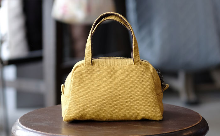 経浮花織 ランチポーチ 瓢虫柄 (黄色・青緑系織物) ハンドバッグ 手提げバッグ 小さめ おしゃれ レディース 沖縄市 / FABRIC SHOP MINAMI [BCCS001-02]