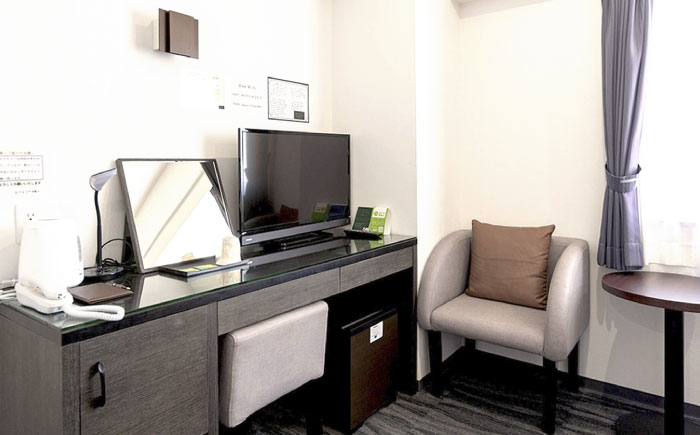 ホテルコザ 『コーナーツイン』 ペア宿泊券 (1泊) ホテル 宿泊券 チケット 沖縄旅行 ギフト 沖縄市 / ホテルコザ [BCCJ001]