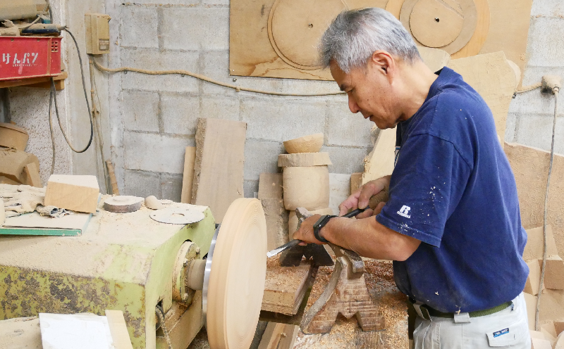 沖縄県産　木製ボールペン　インレイシリーズ　1本