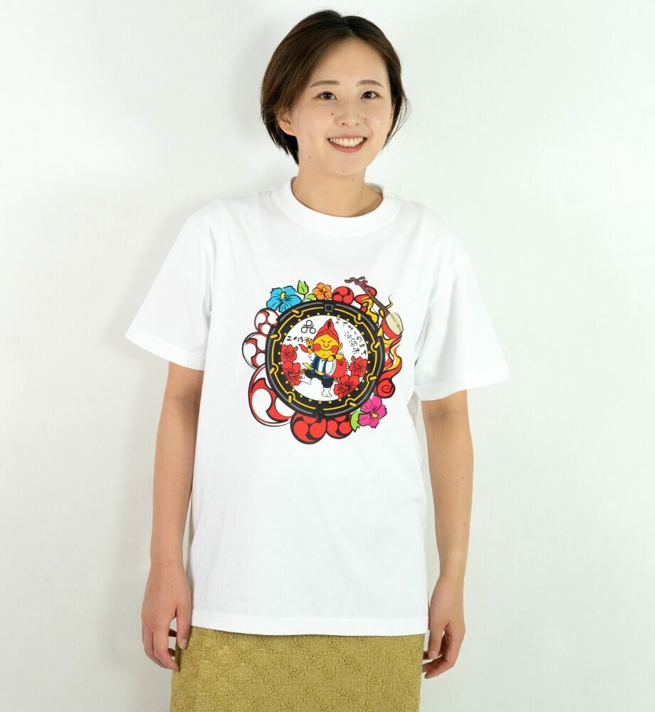 沖縄市 マンホールTシャツ エイ坊 (白 / Mサイズ) Tシャツ 半袖 キャラクター メンズ レディース 沖縄市 白色 沖縄市 / 株式会社TAK JAPAN [BCDK001-02]