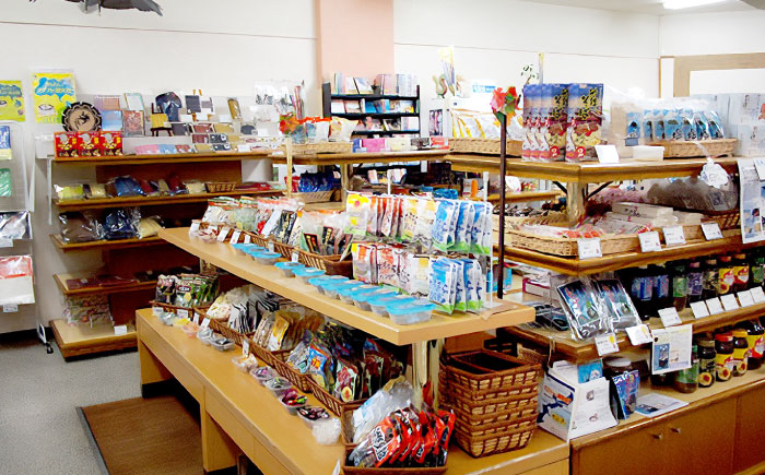 広島東洋カープ トートバッグ 2025 (ネイビー) カープ CARP コラボ ハイビスカス マイバッグ 沖縄市 / 沖縄市観光物産センター夢プラザおきなわ [BCBE009]