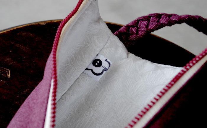 経浮花織 ワインバッグ 葡萄 (青色・黄色織物) ボトルバッグ ワインケース ワインクーラー 保冷 おしゃれ 沖縄市 / FABRIC SHOP MINAMI [BCCS003-03]