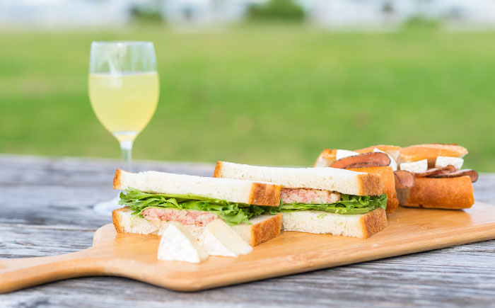 超微炭酸シークヮーサーワイン Occi ORIGINAL オッチオリジナル 2本入り (720ml×2本) スパークリングワイン シークワーサー サイダー 炭酸 沖縄市 / オッチサイダリー株式会社 [BCDG002]