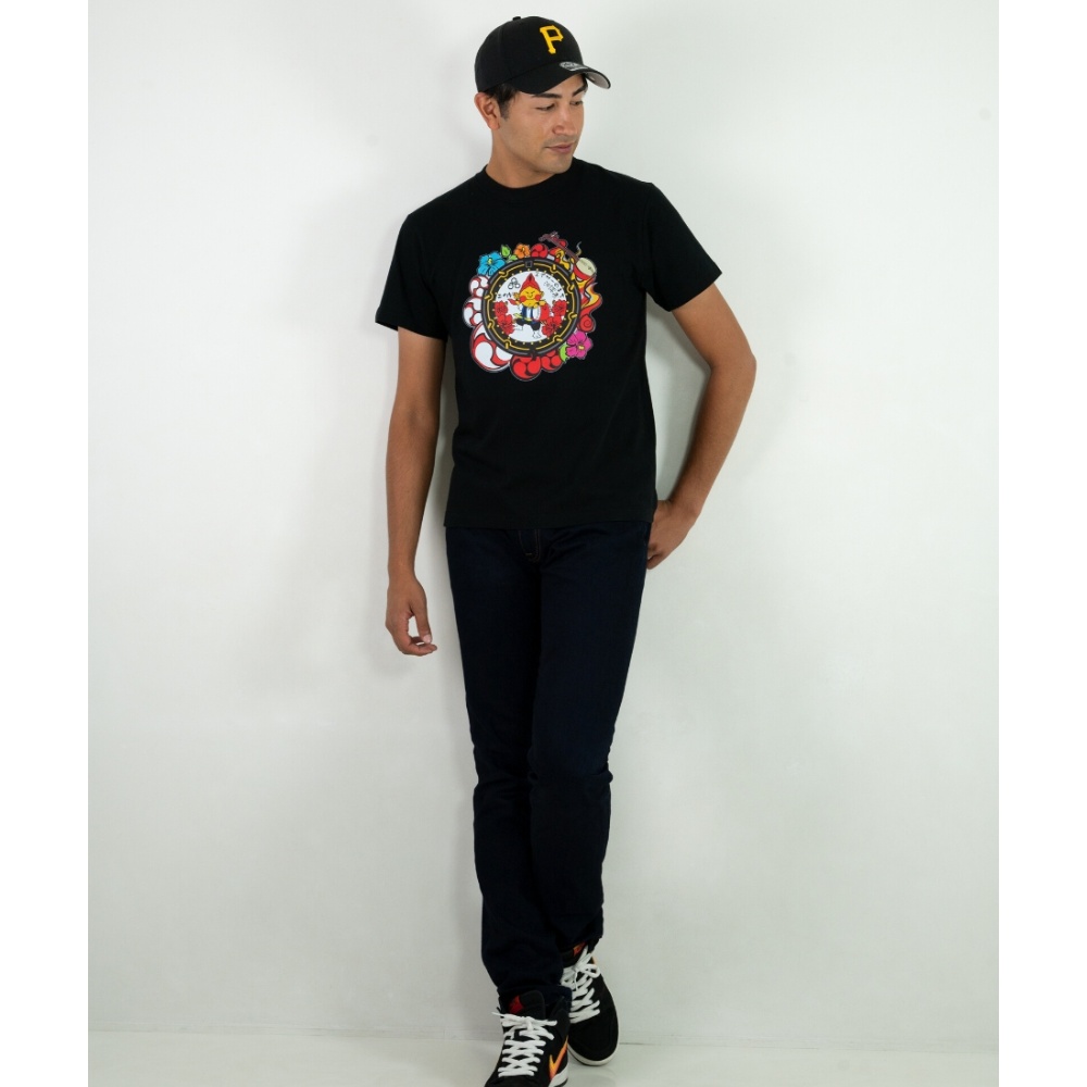 沖縄市 マンホールTシャツ エイ坊 (黒 / Lサイズ) Tシャツ 半袖 キャラクター メンズ レディース 沖縄市 黒色 沖縄市 / 株式会社TAK JAPAN [BCDK002-03]