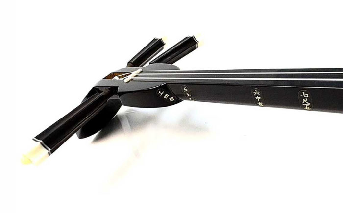 池武当新垣三線店 本蛇皮強化張り三線初心者セット 三線 さんしん 初心者 セット 沖縄 沖縄市 / コザ工芸館ふんどぅ [BCAU015]