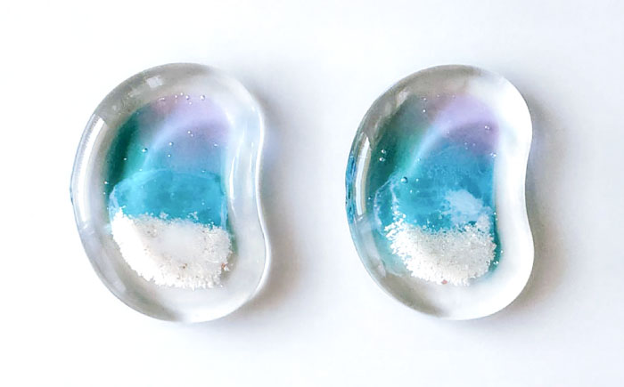 レジンアート 『海の煌き 箸置き』 アクアブルー × パープル 2個セット はしおき はし置き レジンアート 海 ハンドメイド 雑貨 おしゃれ 沖縄市 / Kays Artistry [BCAG029]