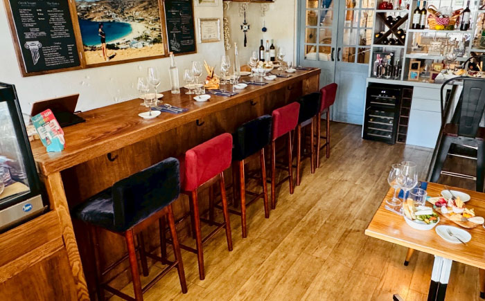 Cheeseanista チーザニスタ Little Island tyri (ギリシャ風マリネードチーズ 牛乳×2) ＆ 沖縄ヨーグルト×3 沖縄市 / Little GREEK Kitchen [BCAT003]