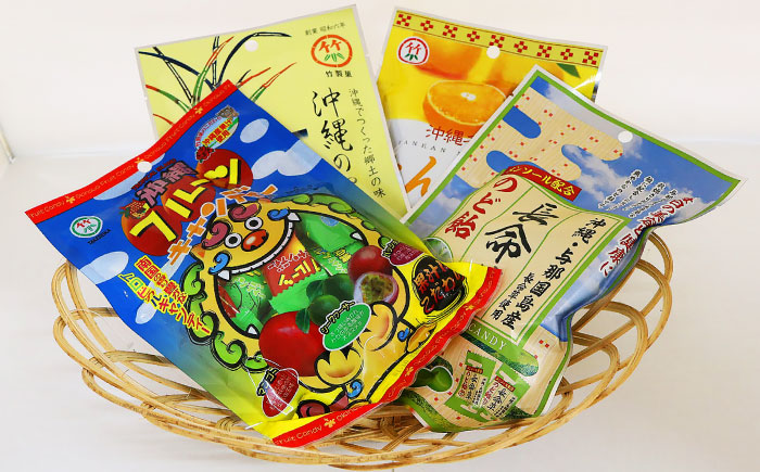 沖縄市のお菓子 食べ比べ 飴玉4袋セット あめ キャンディ お菓子 詰め合わせ 沖縄市 / 沖縄市観光物産センター夢プラザおきなわ [BCBE002]
