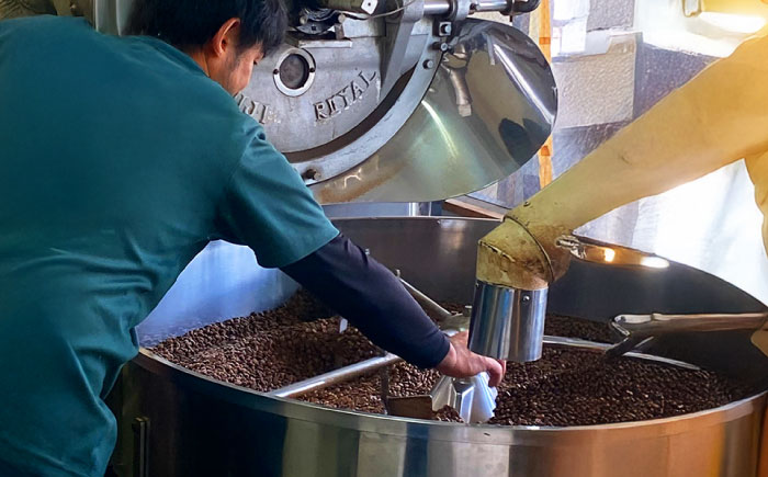 沖縄市キャラクターコーヒー100g×4種セット (豆) 珈琲 コーヒー コーヒー豆 ドリップ ギフト 沖縄市 / ヨシモトコーヒー [BCDN001-01]