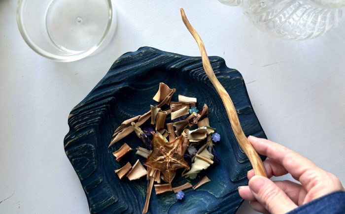 魔法の杖マドラー カトラリー マドラー 沖縄県産 木工 琉球松 リュウキュウマツ 魔法 マジック 杖 沖縄市 / majonowa [BCEB001]